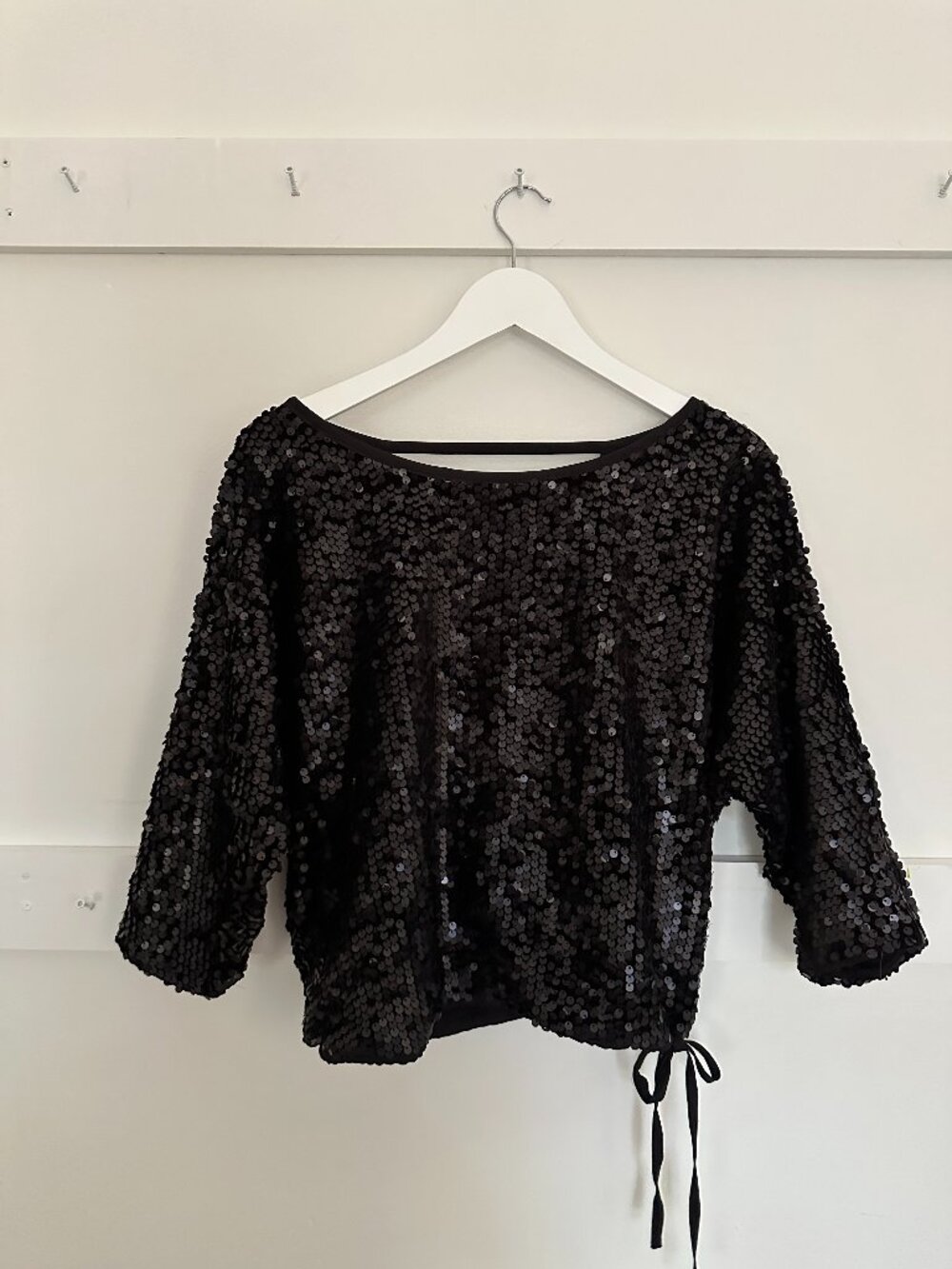 Super Chic Cropped and Cutout Black Sequin Top by Silence + Noise